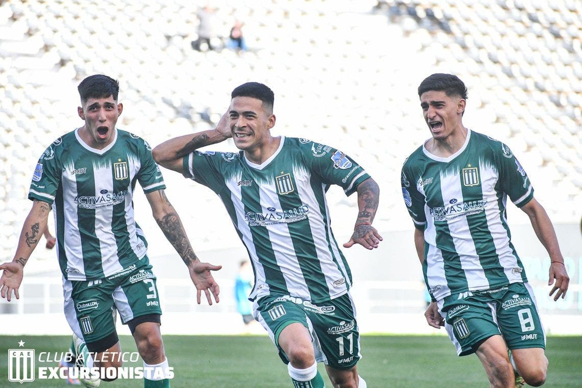 Excursionistas y San Martín de Burzaco definen el campeón de la